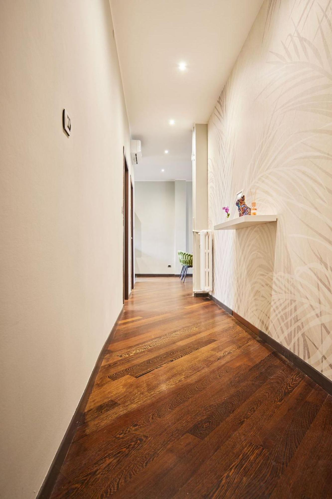 Sant'Ambrogio Charme Apartment Milan Bagian luar foto