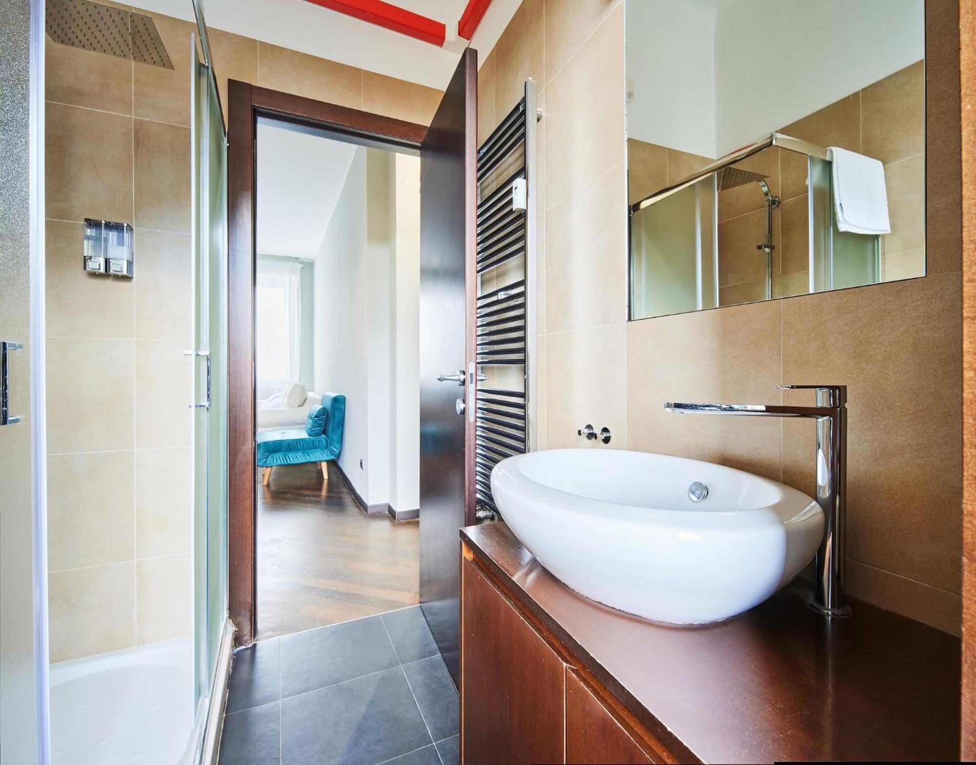 Sant'Ambrogio Charme Apartment Milan Bagian luar foto