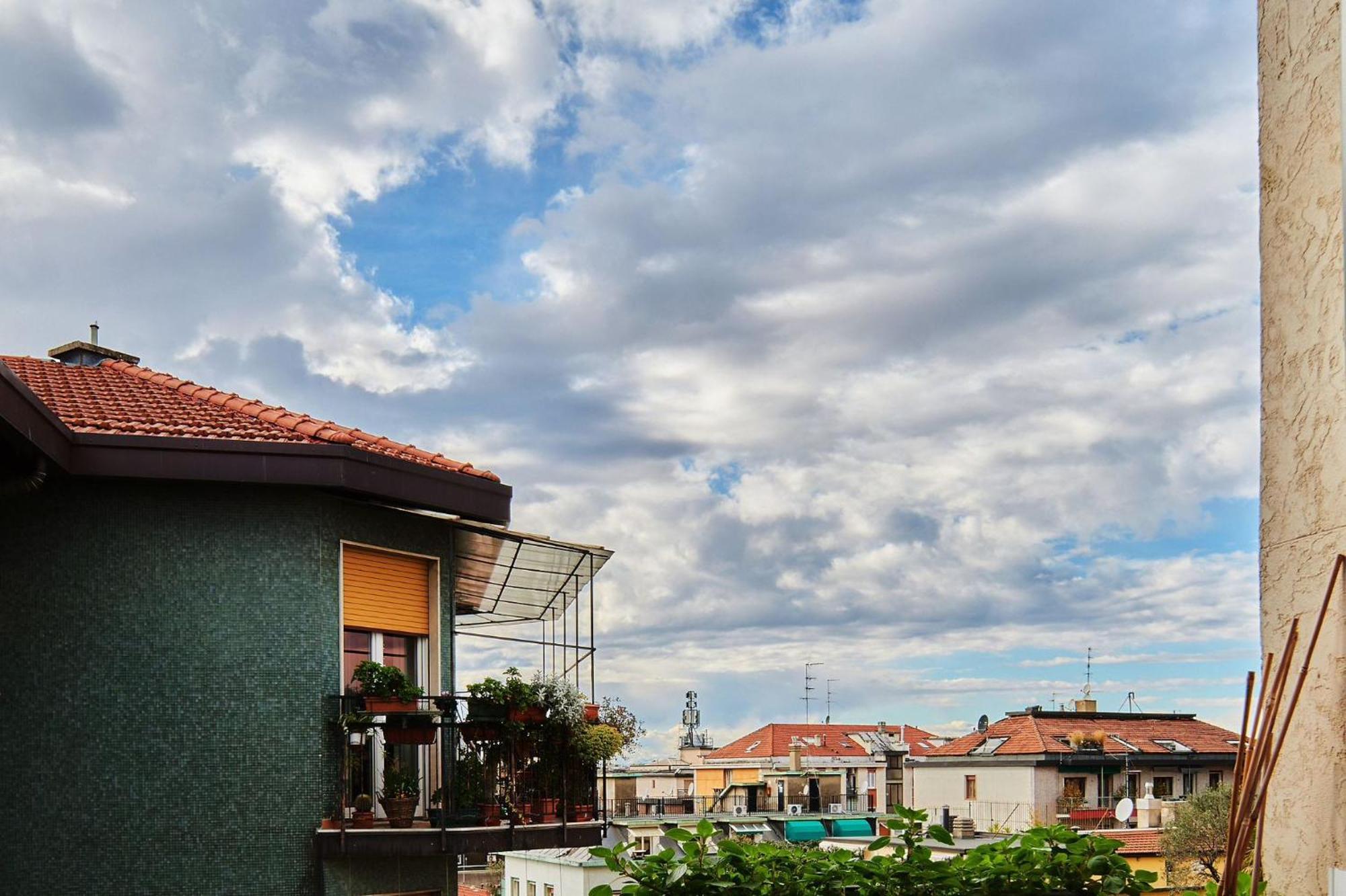 Sant'Ambrogio Charme Apartment Milan Bagian luar foto