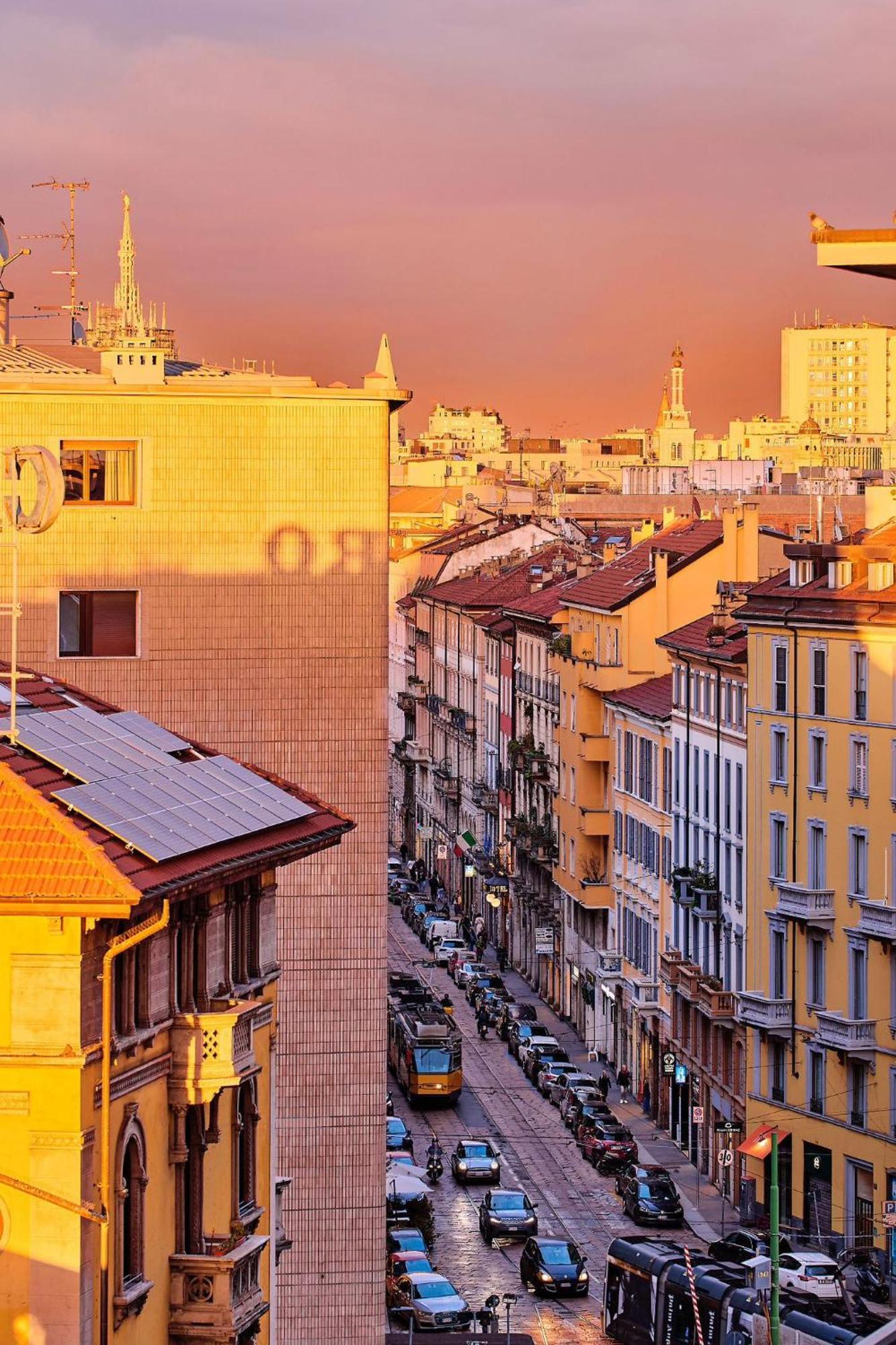 Sant'Ambrogio Charme Apartment Milan Bagian luar foto